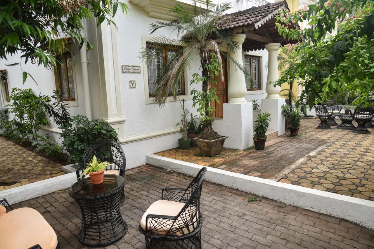 Villa Samaara3 Condolim Goa 500Mts From Beach 칸돌림 외부 사진